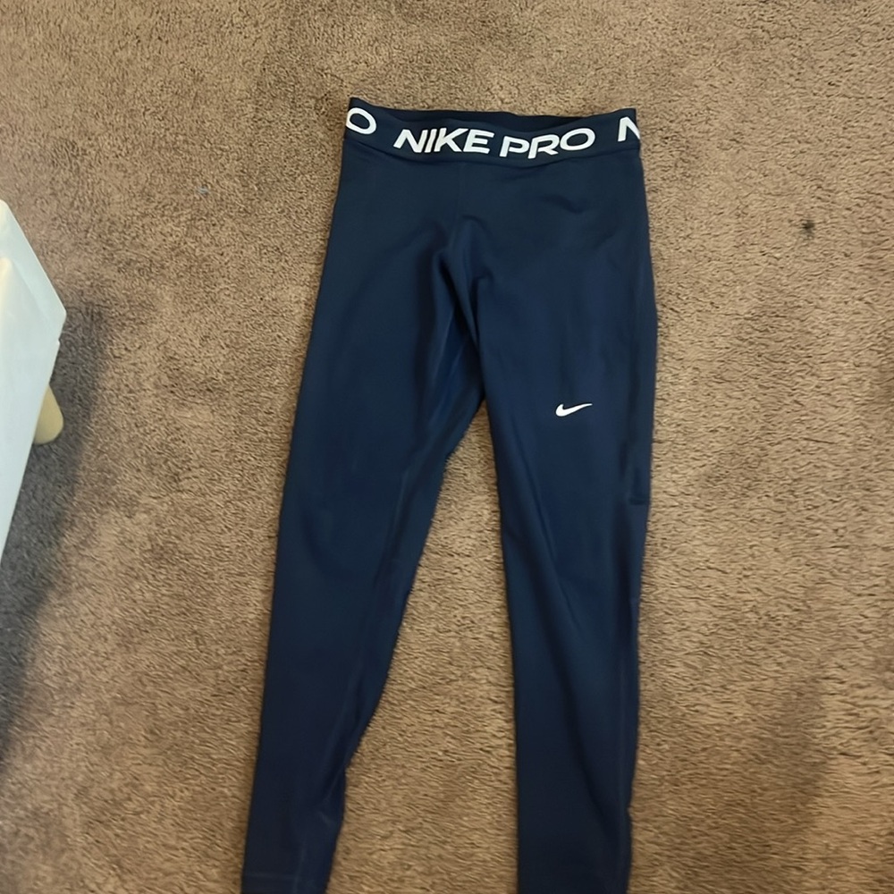 women navy blue nike pro leggings